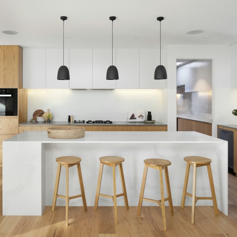 Bloom Towers Modern Studio Apartment JVC